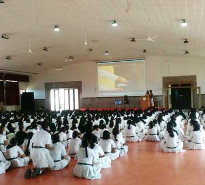 napkin-burning-machine-delhi-public-school